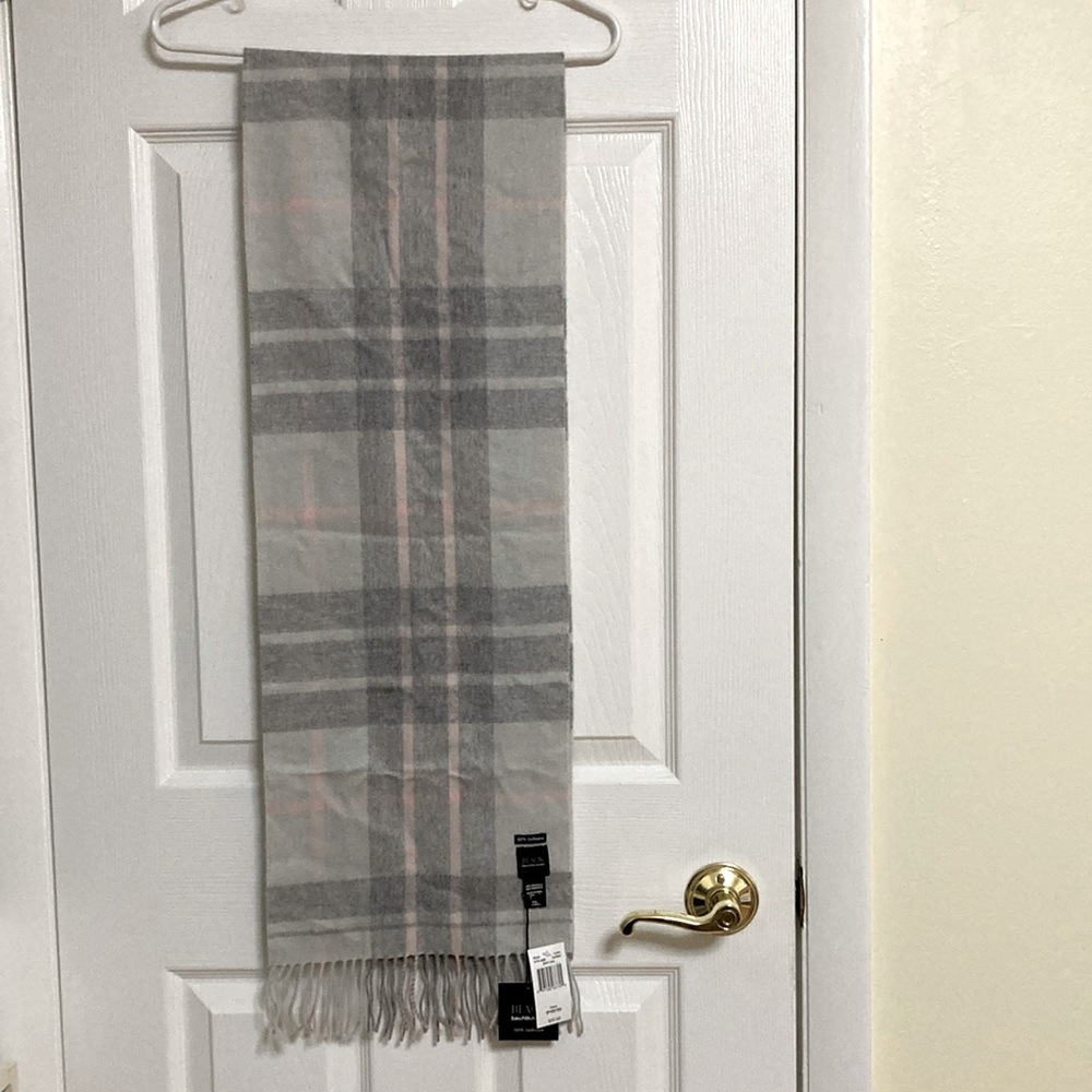 Saks Fifth Avenue cashmere scarf